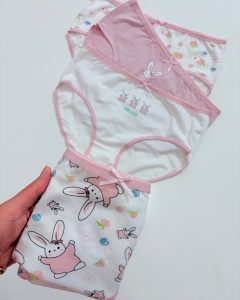 شورت سایز بزرگ شورت نخی، شورت دخترونه، شورت پنبه ای، شورت قواره دار، شورت عروسکی، شورت خرگوشی، لباس زیر، لباس زیر ابریشم،Abrishamwear